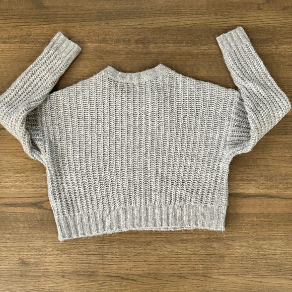 NEW American Eagle Cropped Gray Sweater-Acrylic/Nylon-Size XS-Super Cozy! - Picture 2 of 7
